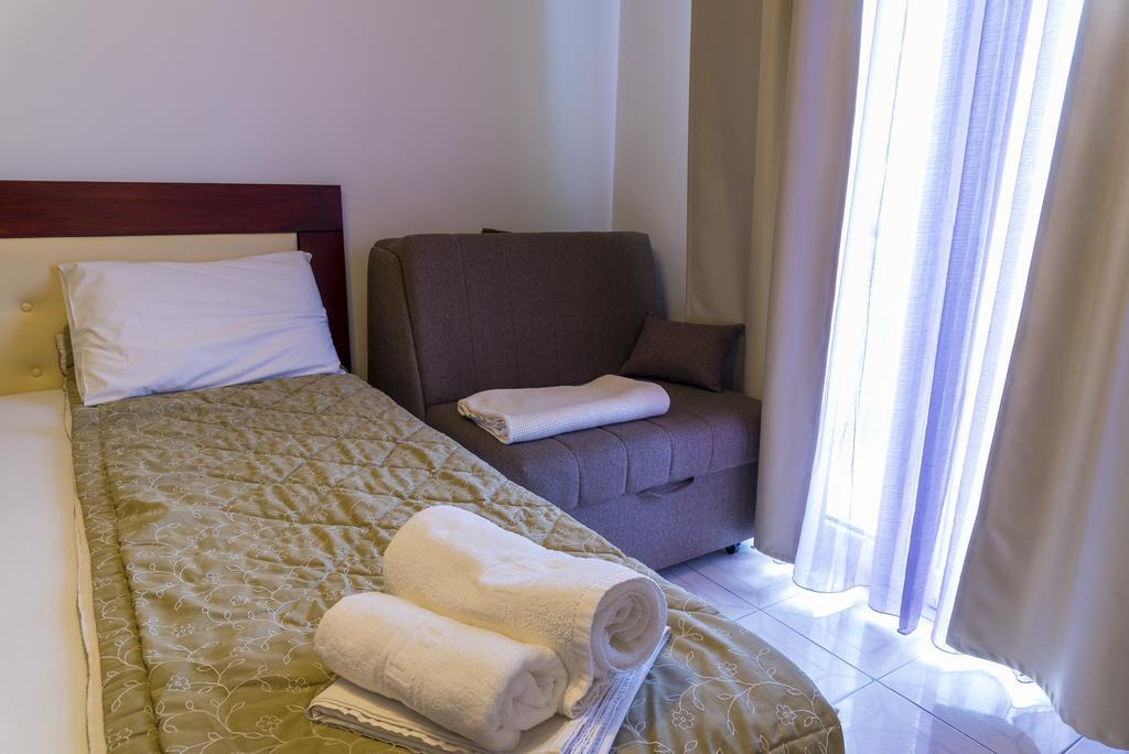 Hotel Zografos Paralía Exteriör bild